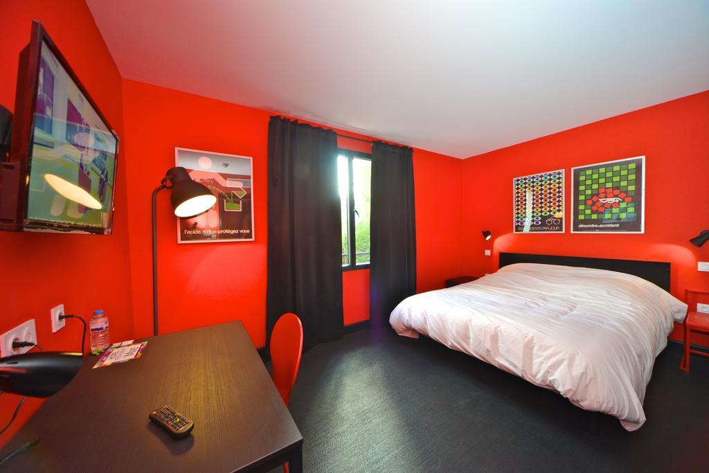 Logis - Hotel Restaurant La Mire Vierzon Room photo